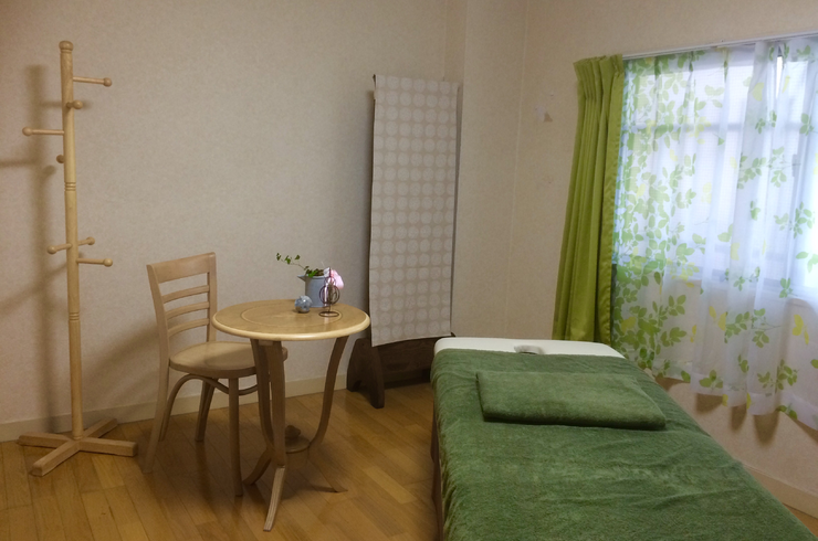 経験豊富なカラーセラピスト